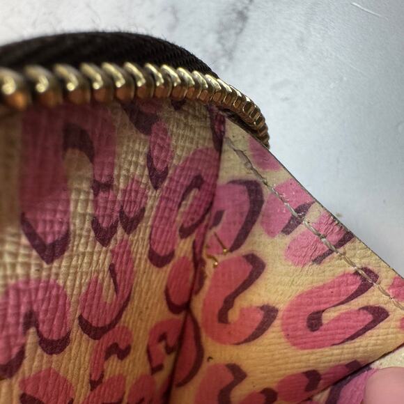 Louis Vuitton Heart Coin Purse Monogram Leopard Coeur Bag Charm Rare Vintage LV - Picture 7 of 12